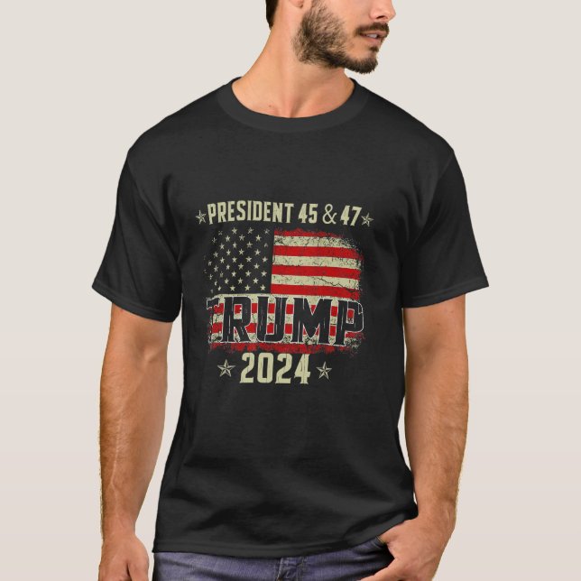 45 47 Trump 2024 Bandera Americana Camiseta (Anverso)