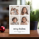 4 Collage de fotos Mínimo Feliz Navidad negro<br><div class="desc">Patrón de media luna blanca y negra vintage en la parte posterior - Un saludo navideño simple y minimalista con 4 fotos cuadradas y caligrafía moderna. Recortar tus fotos en cuadrados antes de subirlas.</div>