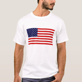 4 de julio: camiseta con bandera estadounidense