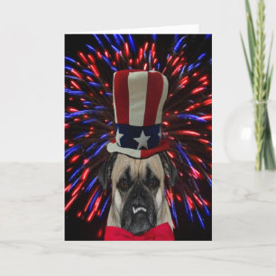 4 de julio Pug y tarjeta de fuegos artificiales