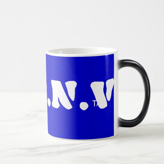 4.U.2.N.V TM. Taza (Derecha)
