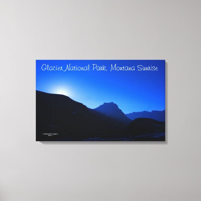 51" x 33" Glacier Park Sunrise Lienzo envuelto (Anverso)