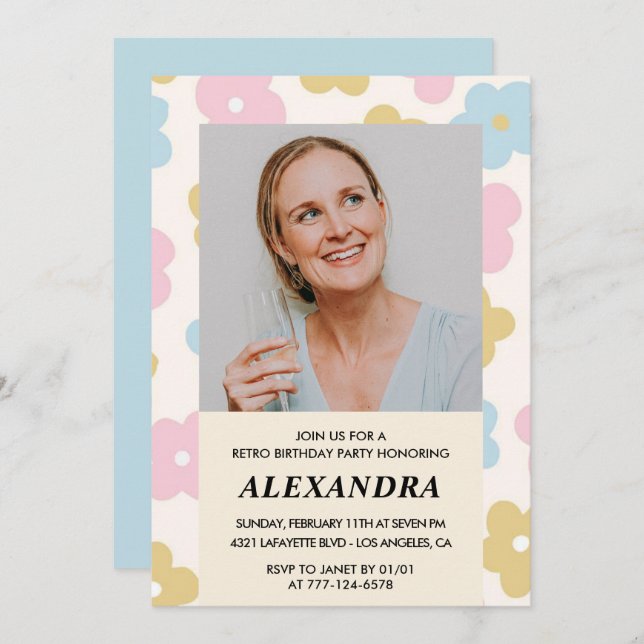 55.ª invitación de cumpleaños Retro Groovy Flowers (Anverso / Reverso)