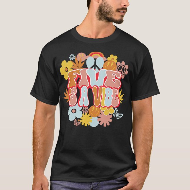 5.ª camiseta retro de cumpleaños 5 es una vibra de (Anverso)