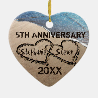 5.º Aniversario De Dos Corazones En Ornamento De A