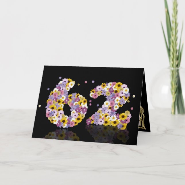 62.ª tarjeta de cumpleaños con letras floridas (Anverso)