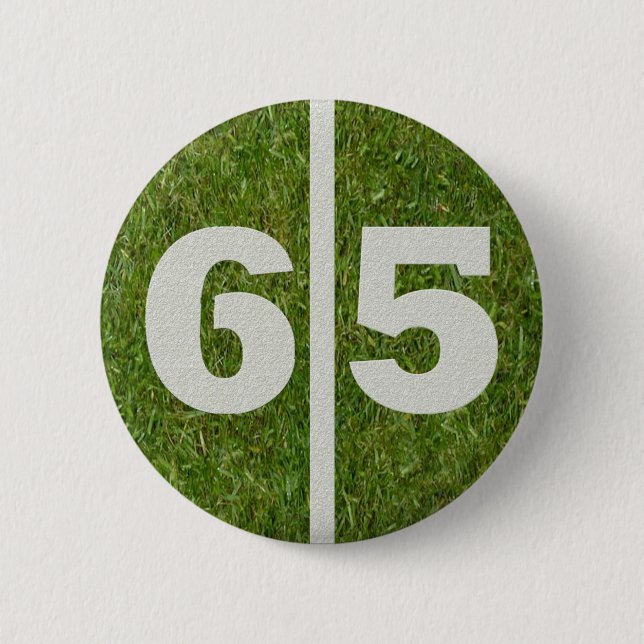 65.o Botón de la yarda del fútbol del cumpleaños (Anverso)