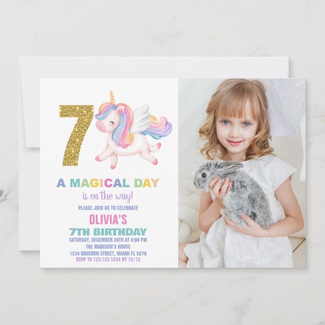 7 Invitaciones de cumpleaños de Rainbow Unicorn co (Anverso)