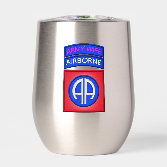 82.ª Esposa Del Ejército (Frente)