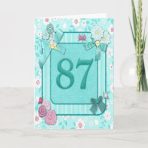 87.a tarjeta de cumpleaños con las flores