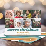 8 borde fotográfico - Feliz Navidad Retro Line Art<br><div class="desc">Atrás - Línea Retro Arte en Verdes Verde azulados y Naranja de óxido — Usa 8 fotos cuadradas y haz un exclusivo y moderno saludo de Feliz Navidad con un alfabeto moderno en el frente y un patrón de arte de línea festivo en la parte trasera. Si necesita mover algo,...</div>