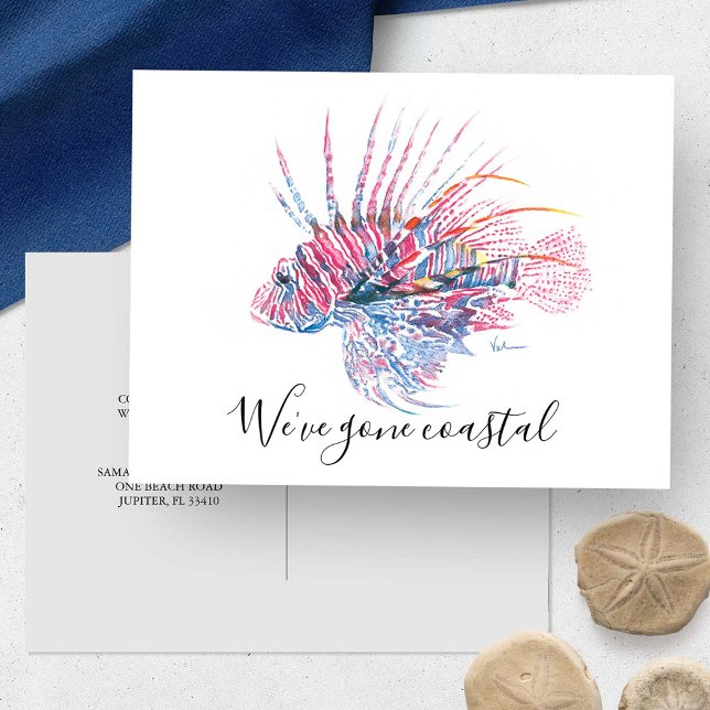 A La Playa Nueva Invitación De Vivienda En Movimie (New home moving announcement watercolor tropical fish art by Victoria Grigaliunas of Do Tell A Belle)