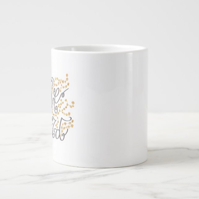 a la taza del mundo, mano derecha (Frente)