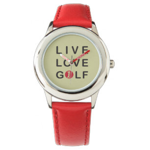 A los niños les encanta el reloj de golf.