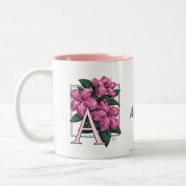 A para la taza del monograma y del nombre de la