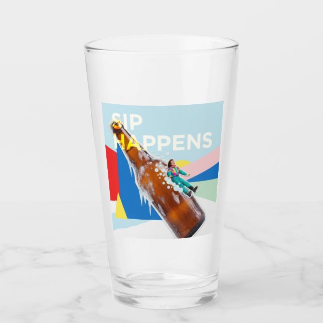 A playful “Sip Happens” drink glass (Anverso)
