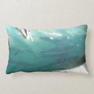 Abajo para pescar la almohada del tarpón