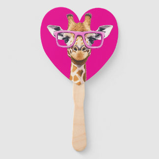 Abanico Giraffe con gafas rosadas (bg rosa oscuro)