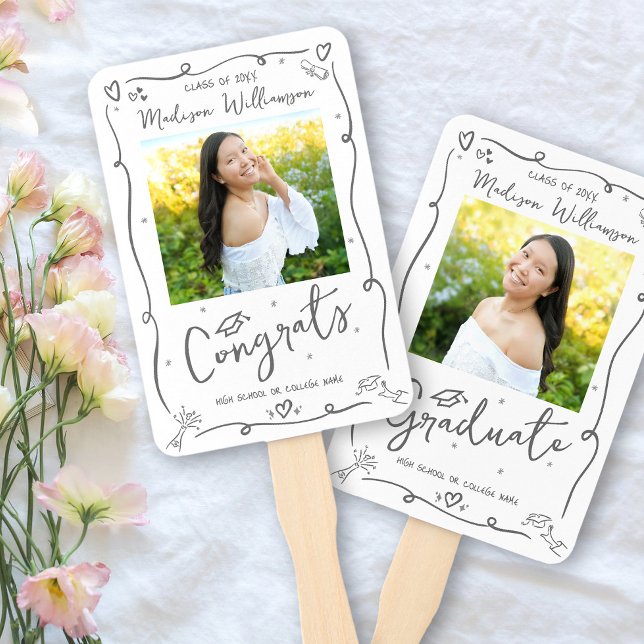 Abanico Gray Hand Drawn Doodles Graduation 2 Photo White (Subido por el creador)