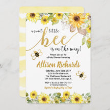 Abejorro del amarillo del chica de la invitación