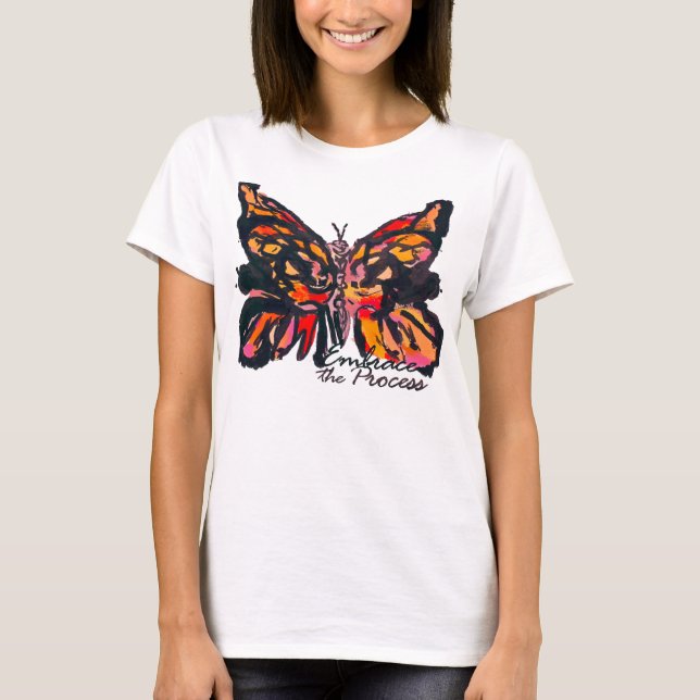 Abrace la camiseta de proceso de la mariposa por (Anverso)
