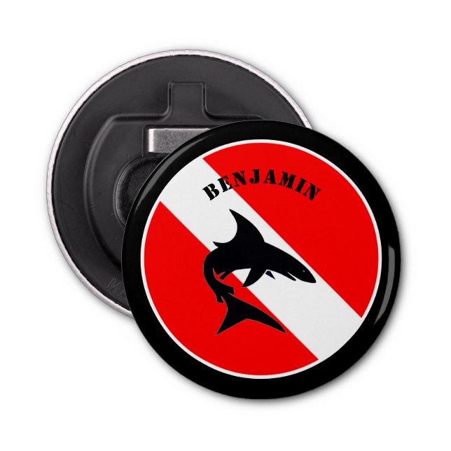 Abrebotellas Bandera de buceo personalizado Scuba y tiburón (Anverso)