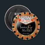 Abrebotellas Boda Las Vegas Style - Naranja<br><div class="desc">Boda un Abridor de botellas listo para su personalización. Con las palabras Boda en el estilo de Las Vegas en un diseño falso metálico de oro, naranja y negro. ✔ NOTA: ¡SÓLO CAMBIA LAS ÁREAS DE PLANTILLA NECESARIAS! 😀 Si es necesario, puede eliminar el texto y empezar a agregar de...</div>