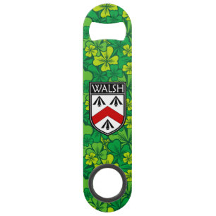 Abrebotellas De Bar Irlandés - Clan Walsh Escudo y Shamrock