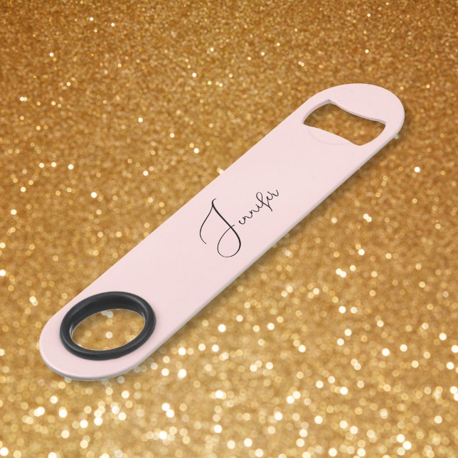 Abrebotellas De Bar Moderno y elegante estilo de moda Monograma Pastel (Modern Elegant Stylish Trendy Monogram Pastel Pink Bar Key)