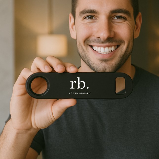 Abrebotellas De Bar Monograma Clásico Elegante Mínimo Negro y Blanco (Sleek black modern monogram custom bar keys for business or personal use.)