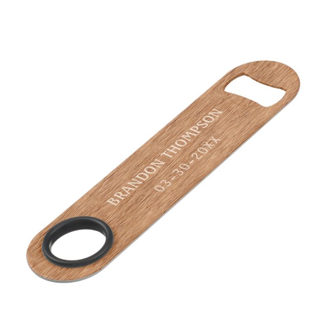 Abrebotellas De Bar Patrón de grano de madera rústica personalizado (Ángulo frontal)
