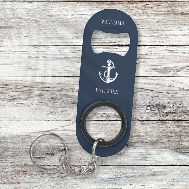 Abrebotellas De Llavero Ancla Náutica Azul Marino Nombre de Familia de Bar (Navy Blue Nautical Anchor Boat Family Name Keychain Bottle Opener)
