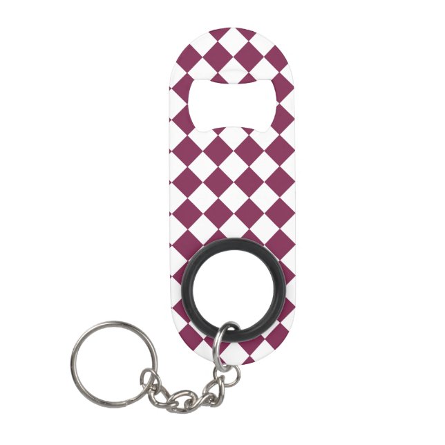 Abrebotellas De Llavero Burgundy White Checker Diamond Pattern (Anverso)