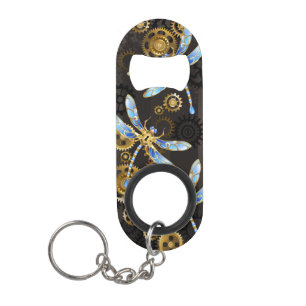 Abrebotellas De Llavero Dragoniscos de Steampunk sobre fondo rayado marrón