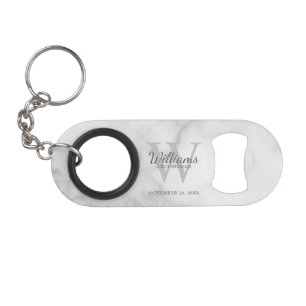 Abrebotellas De Llavero Monograma y nombre personalizados del padrino