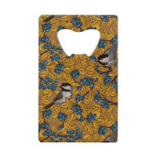 Abrebotellas De Tarjeta De Crédito Aves de pollo en ramas de arándano