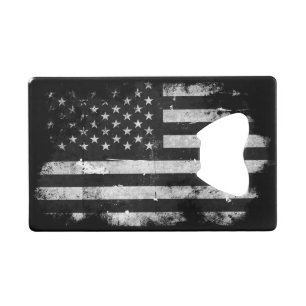 Abrebotellas De Tarjeta De Crédito Bandera estadounidense grunge en blanco y negro