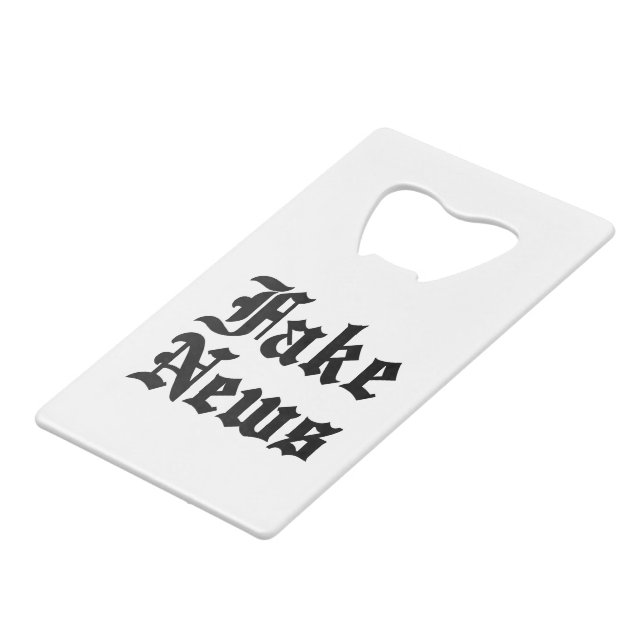 Abrebotellas De Tarjeta De Crédito Noticias falsas (Ángulo frontal)