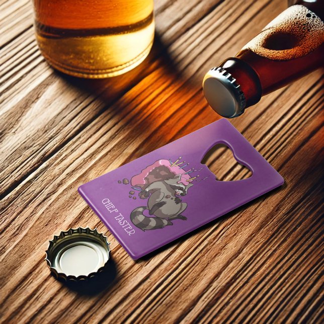 Abrebotellas De Tarjeta De Crédito Personalizado Raccoon para comer pastel de cumplea (Subido por el creador)