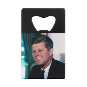Abrebotellas De Tarjeta De Crédito Presidente estadounidense John F. Kennedy en la Of