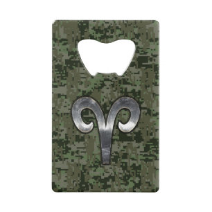 Abrebotellas De Tarjeta De Crédito Rótulo Aries Zodiac en Camo Digital Verde de Woodl