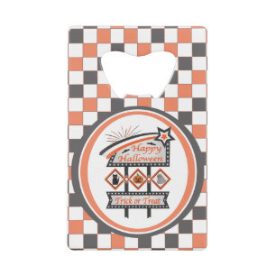Abrebotellas De Tarjeta De Crédito Rótulo de Halloween retro vintage - Trick o trenza