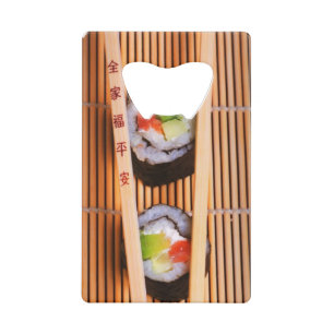 Abrebotellas De Tarjeta De Crédito Sushi y palillos de madera