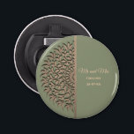 Abrebotellas Elegante de estilo moderno Sage verde y oro clásic<br><div class="desc">Una perfecta mezcla de elegancia clásica y encanto contemporáneo. Sumérjase en la belleza intemporal de los tonos de tierra melena, con románticos acentos verde sabio y dorado que crean el ambiente para una celebración encantadora. El diseño combina a la perfección los elementos tradicionales con un toque moderno de sofisticación, lo...</div>