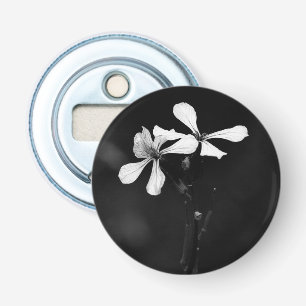 Abrebotellas floral blanca y negra mínima