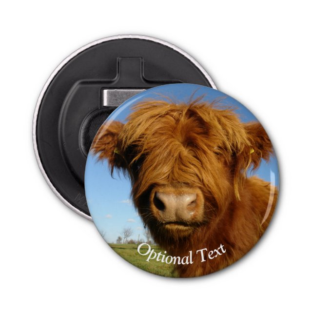 Abrebotellas Fluffy Scottish Highland Cow - Blue Sky (Anverso)