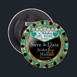 Abrebotellas Guardar la fecha Las Vegas - Verde azulado<br><div class="desc">Abrebotellas. ¿Te vas a casar pronto? Una forma divertida y única de anunciar sus planes bodas. Guarde la fecha para su Boda un Abridor de botella listo para su personalización. Con las palabras "Save the Date" en un estilo de Las Vegas en un diseño falso de oro metálico, verde azulado...</div>