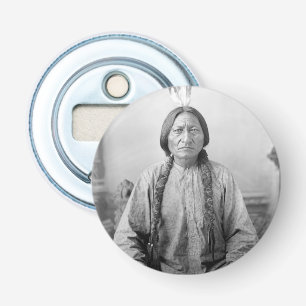 Abrebotellas Líder lakota sacudiendo a indígenas norteamericano