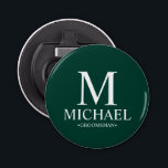 Abrebotellas Monograma y nombre de Groomsman personalizado<br><div class="desc">Regalos Groomsman personalizados modernos con monograma personalizado,  nombre del groomsman y título en estilo de letra serif clásico blanco sobre fondo verde esmeralda. También perfecto para el Mejor Hombre,  Padre de la Novia y más.</div>