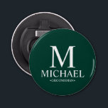 Abrebotellas Monograma y nombre de Groomsman personalizado<br><div class="desc">Regalos Groomsman personalizados modernos con monograma personalizado,  nombre del groomsman y título en estilo de letra serif clásico blanco sobre fondo verde esmeralda. También perfecto para el Mejor Hombre,  Padre de la Novia y más.</div>